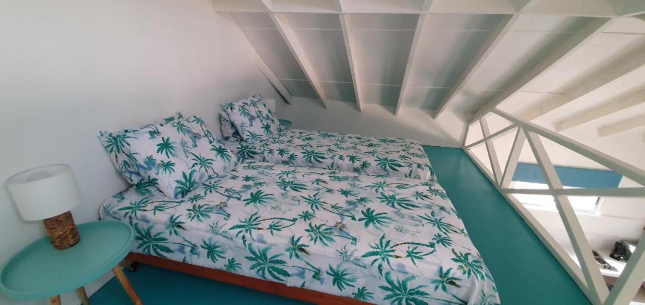 Hotel & Apartments "Chez Hiva" 앙가로아 외부 사진