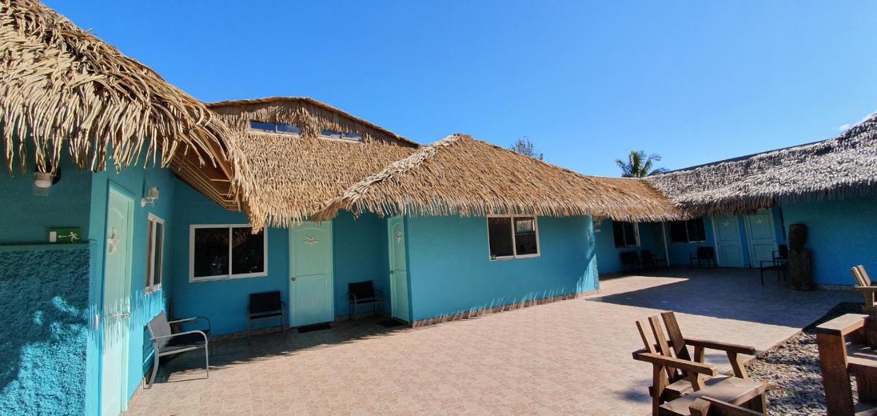 Hotel & Apartments "Chez Hiva" 앙가로아 외부 사진