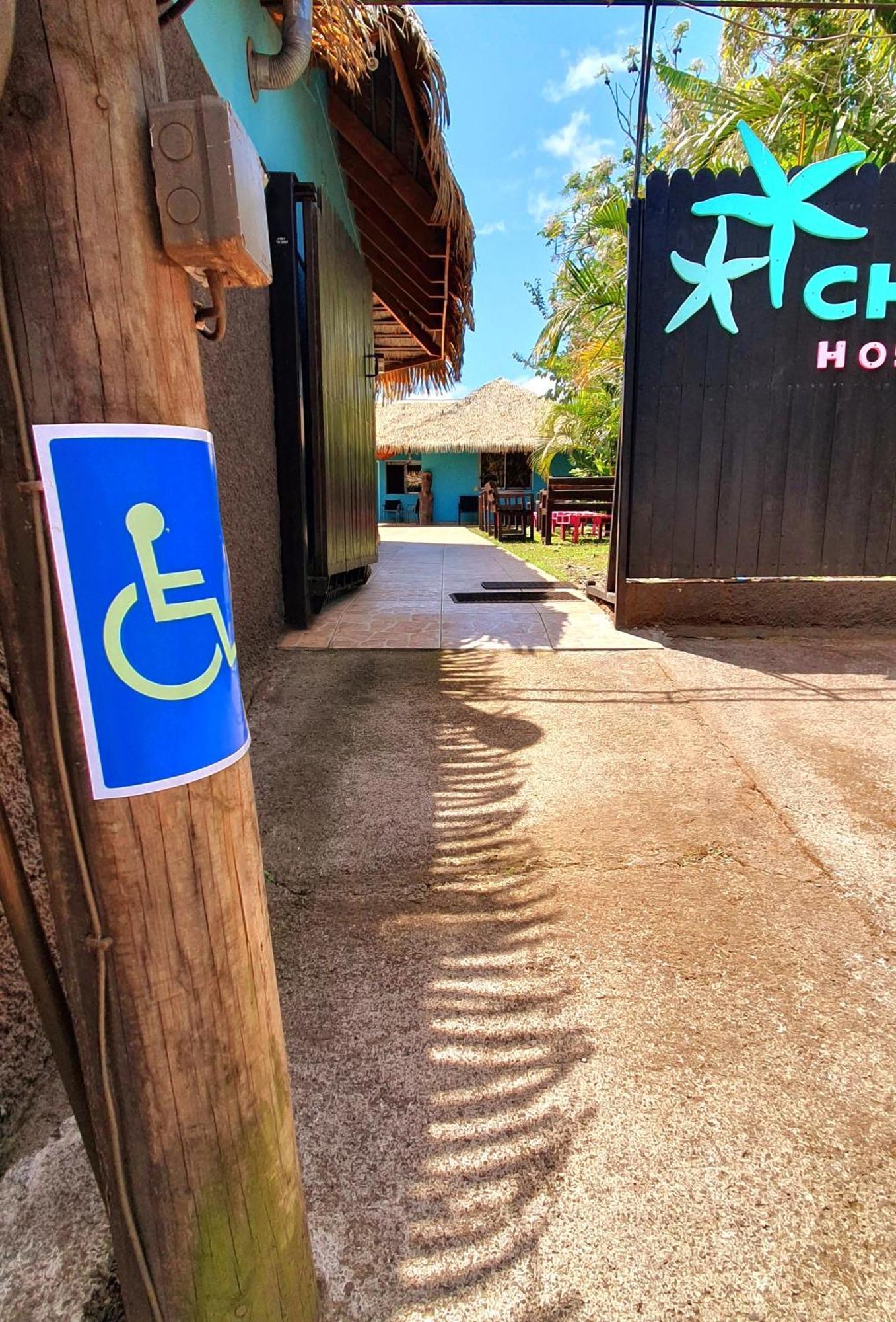 Hotel & Apartments "Chez Hiva" 앙가로아 외부 사진